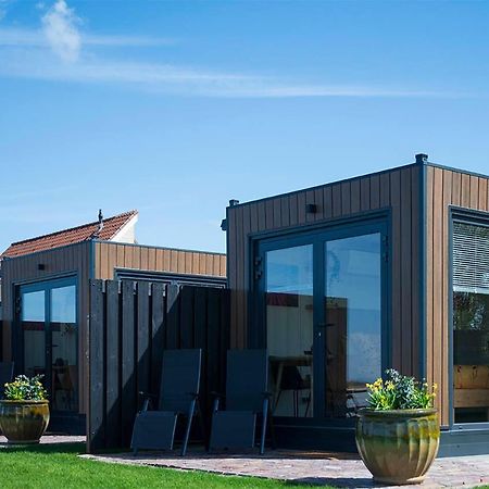 Bloem & Bed Bed & Breakfast 't Zand Exterior photo